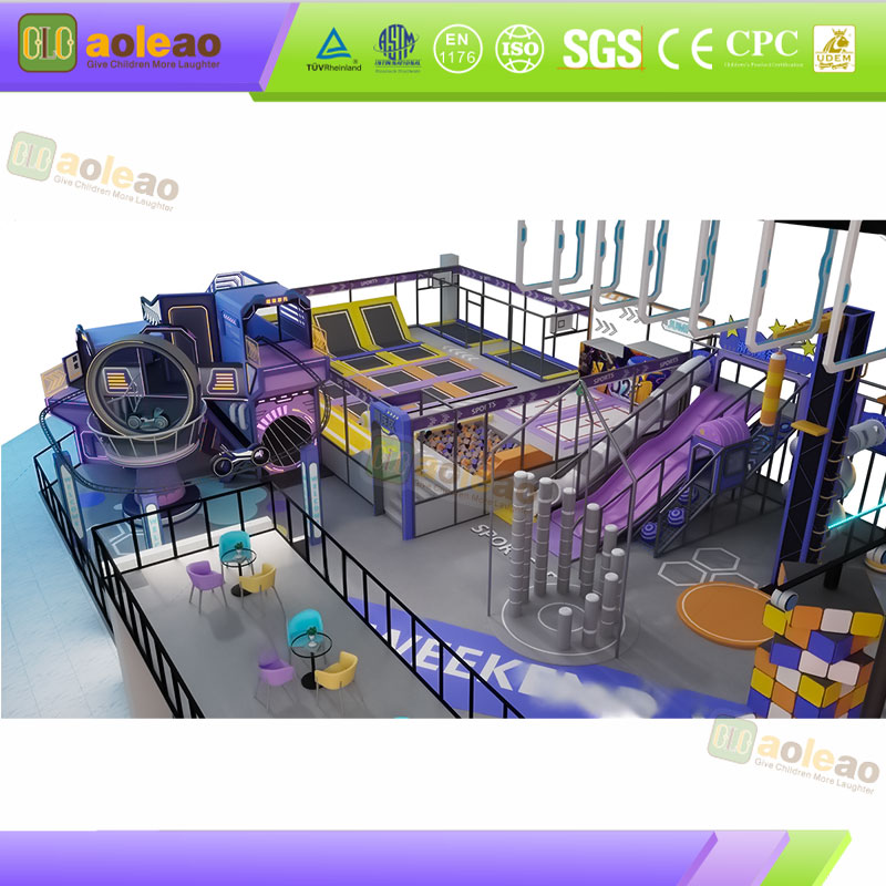 aktivitetscenter layout med trampolin og klatrezoner